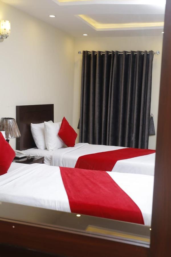 Hotel Noor Plaza 라호르 외부 사진